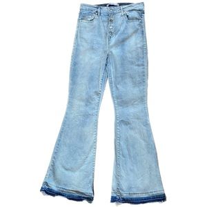 Light Blue High Waisted Bell Bottoms- Women’s Size 7/28